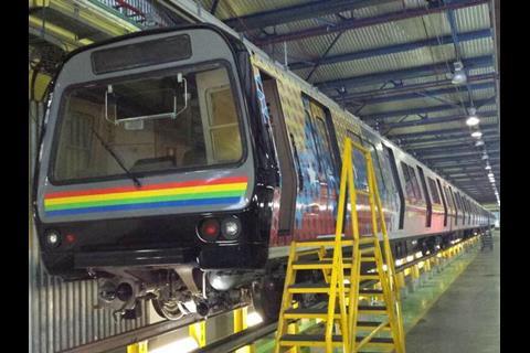 tn_ve-caracas_metro_L2_refurb_train_depot.jpg